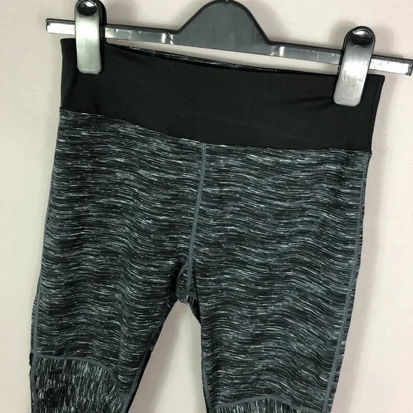 Sam Edelman Womens Gray Black Pleated Ruffle Capri Leggings Size XS - Picture 2 of 10